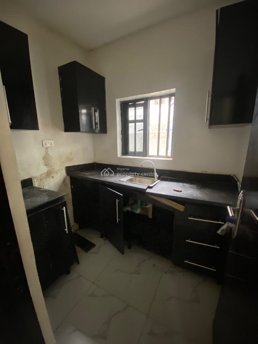 Luxurious Mini Flat in a Secured Estate, Silver Land Estate, Sangotedo, Ajah, Lagos, Mini Flat (room and Parlour) for Rent