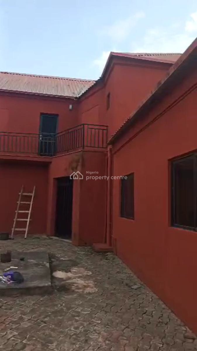Old 5bedrooms Duplex & Bq 100ft By 110ft Land, Etete Road, Off Adesuwa Road, Gra Benin City, Benin, Oredo, Edo, Detached Duplex for Sale