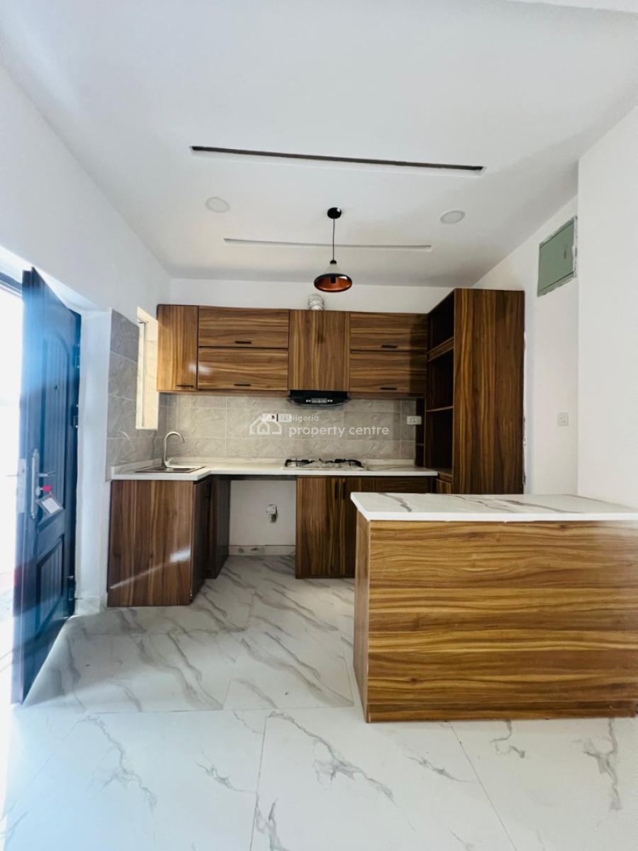 3 Bedroom Semi Detached  Duplex, Sangotedo, Ajah, Lagos, Semi-detached Duplex for Sale