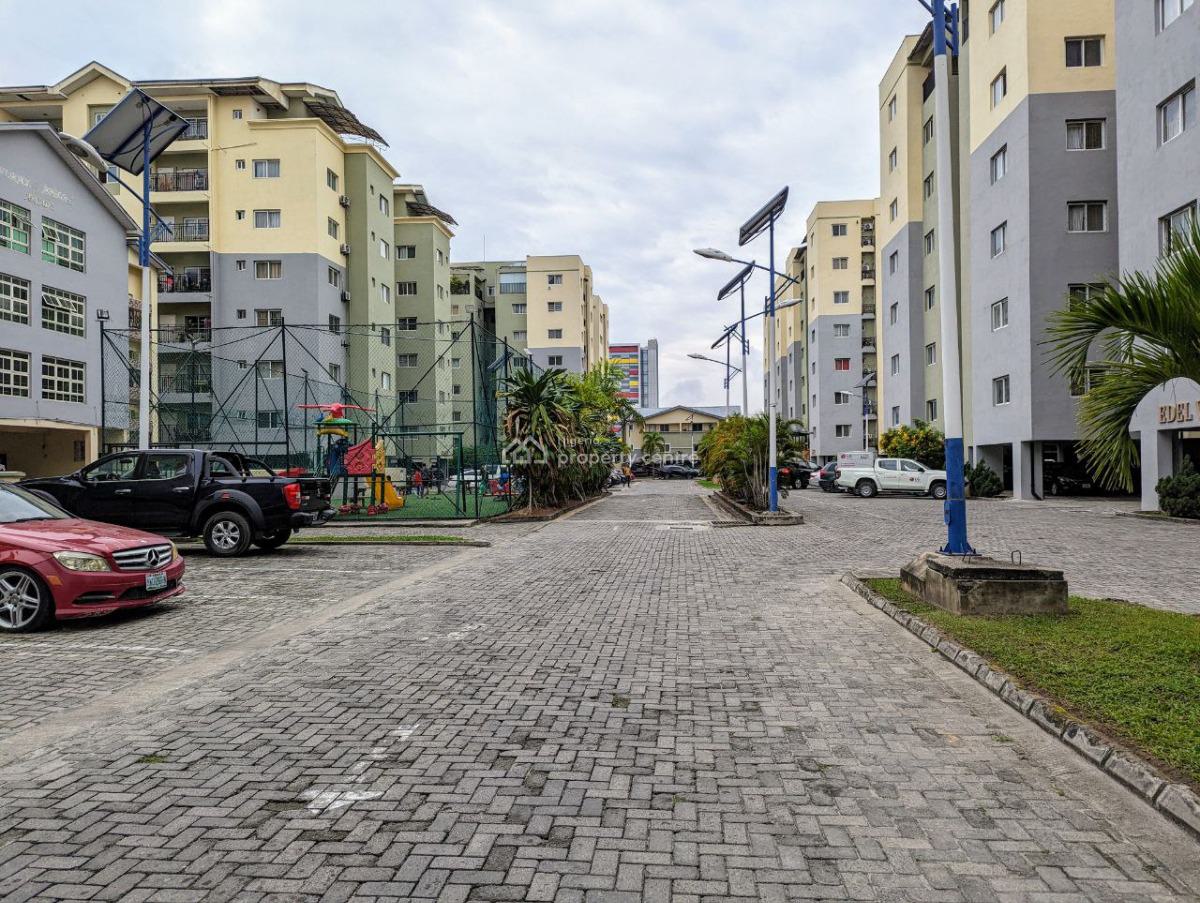 3 Bedroom Apartment with Bq in a Serviced Estate with Elevator, Off Freedom Way, Lekki Phase 1, Lekki, Lagos, Flat / Apartment for Sale