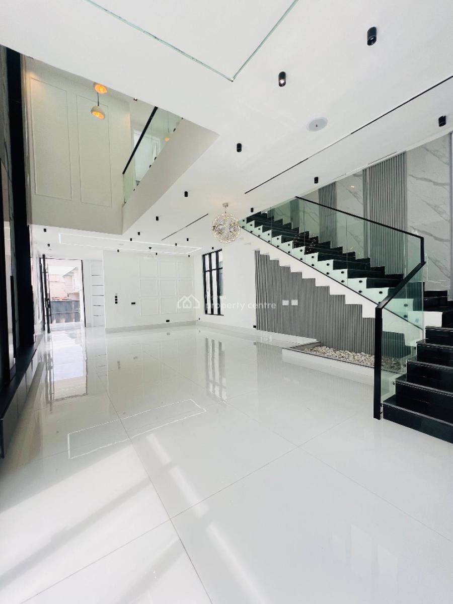 5 Bedrooms Fully Detached Duplex + Bq, Gym & Pool, Lekki, Lagos, Detached Duplex for Sale