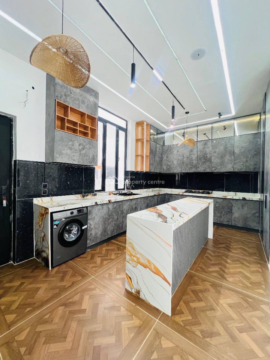 5 Bedrooms Fully Detached Duplex + Bq, Gym & Pool, Lekki, Lagos, Detached Duplex for Sale