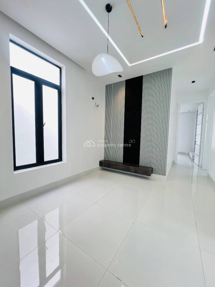 5 Bedrooms Fully Detached Duplex + Bq, Gym & Pool, Lekki, Lagos, Detached Duplex for Sale