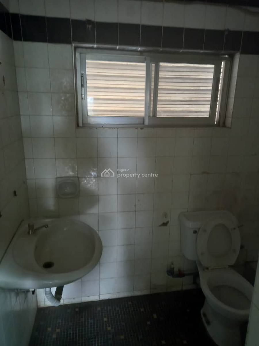 Block of 24 Units of 2 Bedroom Flat Each with 1 Room Bq Each, Surulere, Eric Moore, Surulere, Lagos, Block of Flats for Sale