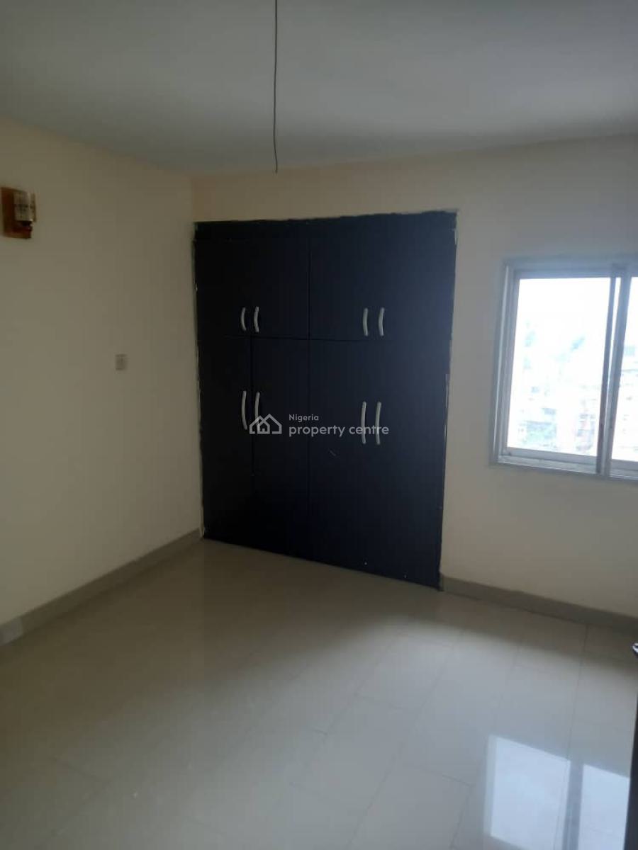 Block of 24 Units of 2 Bedroom Flat Each with 1 Room Bq Each, Surulere, Eric Moore, Surulere, Lagos, Block of Flats for Sale