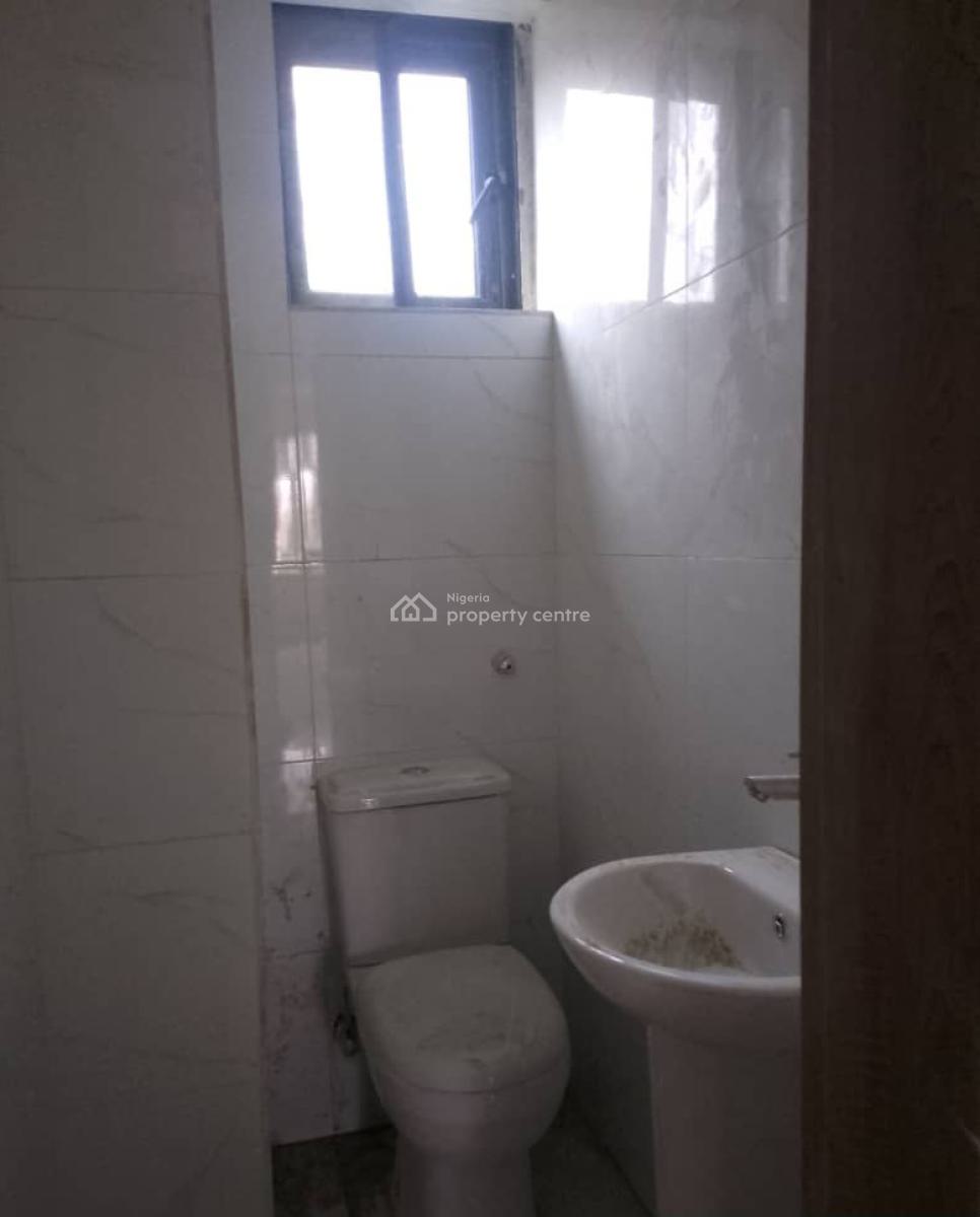 Luxury New 3 Bedrooms + Bq, Yaba, Lagos, Flat / Apartment for Rent