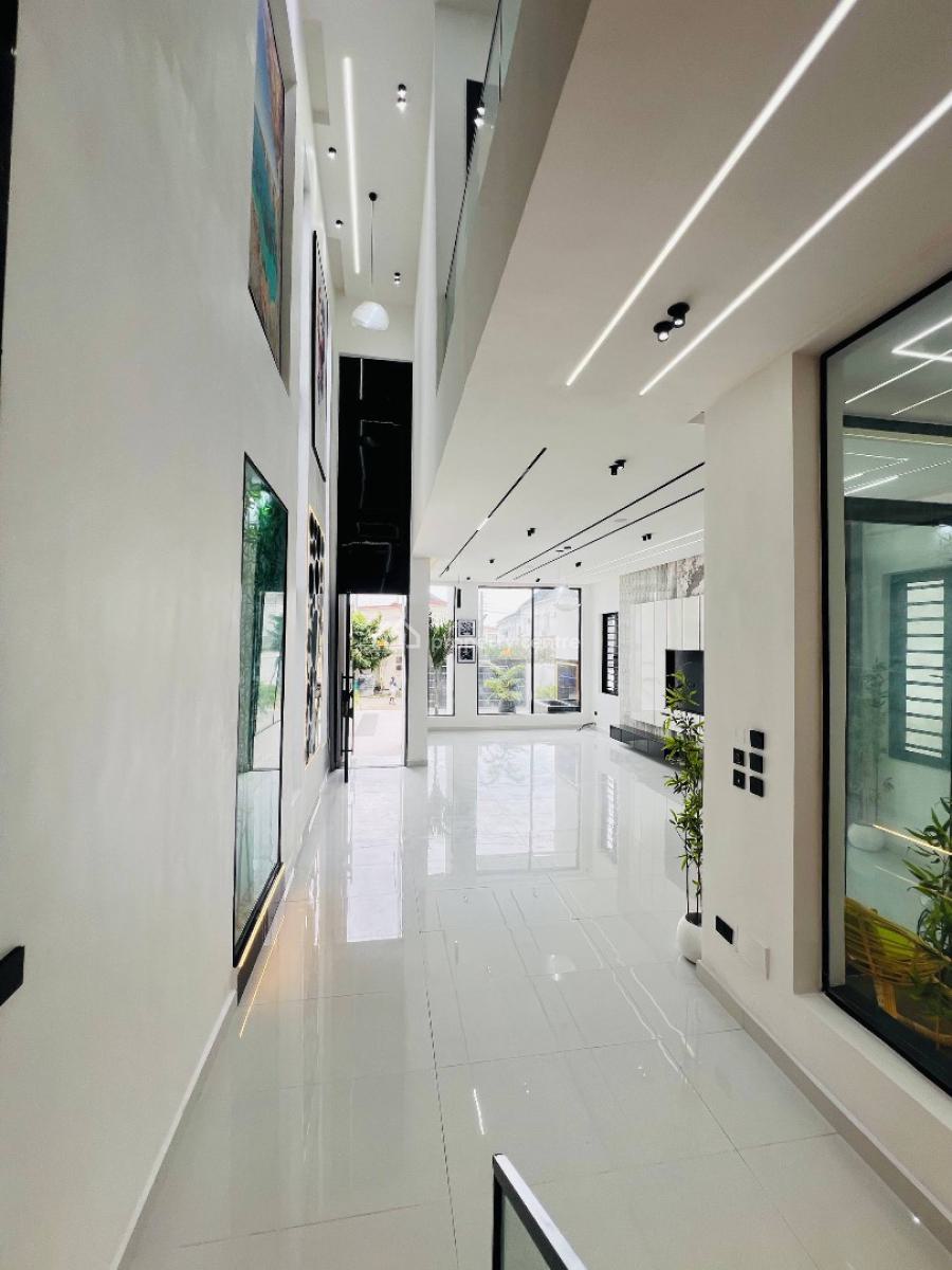 5 Bedrooms Fully Detached Duplex + Bq, & Pool, Lekki, Lagos, Detached Duplex for Sale