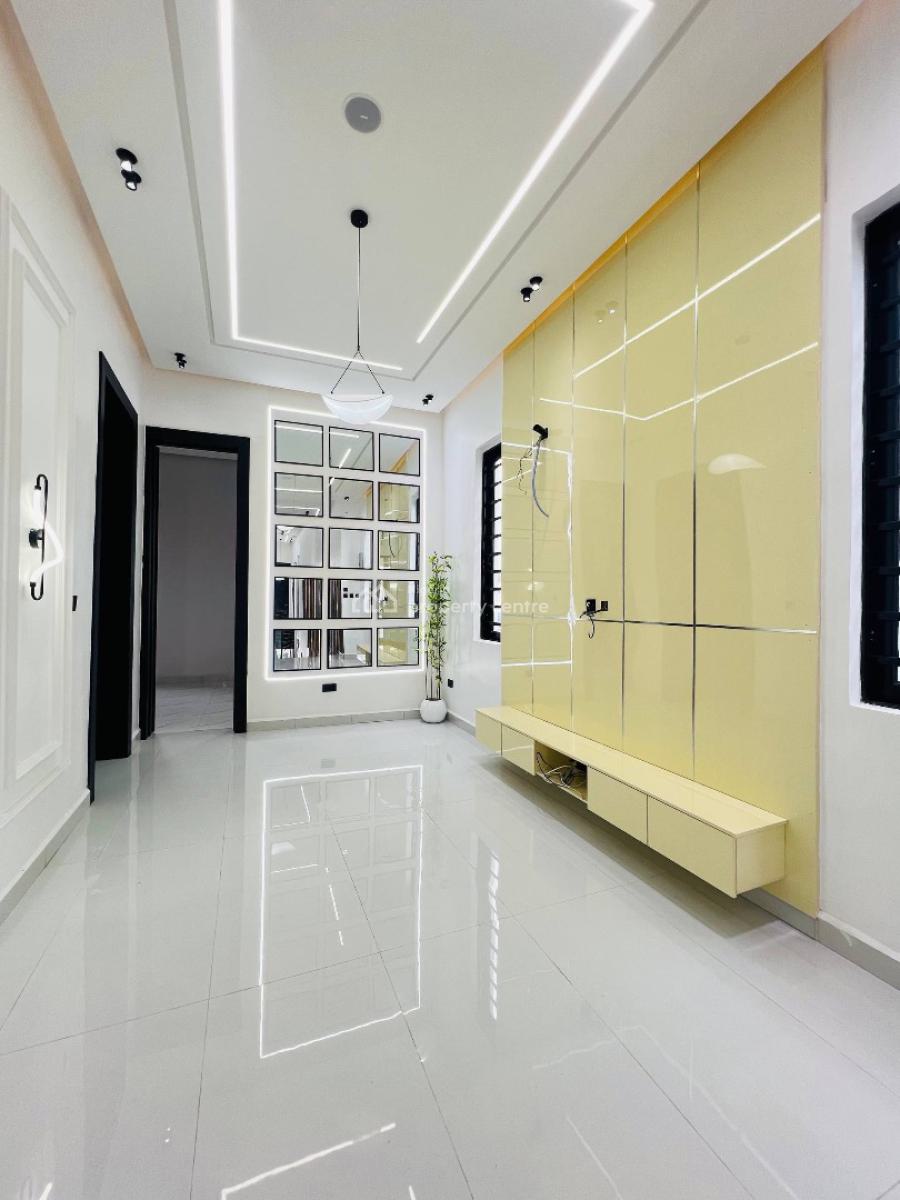 5 Bedrooms Fully Detached Duplex + Bq, & Pool, Lekki, Lagos, Detached Duplex for Sale