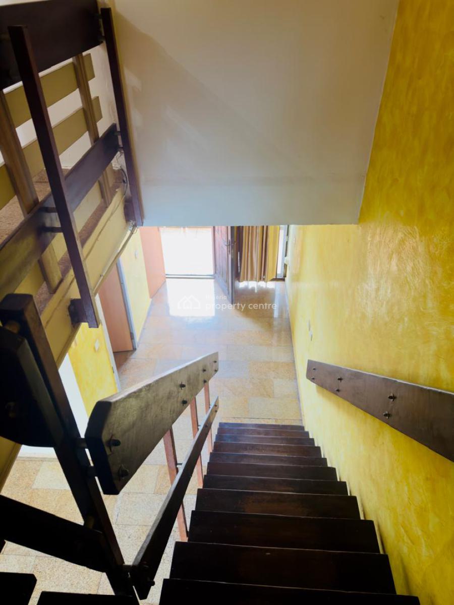 Excellently Refurbished and Finished Three (3) Bedroom Maisonnette, 1004, Victoria Island (vi), Lagos, Flat / Apartment for Sale