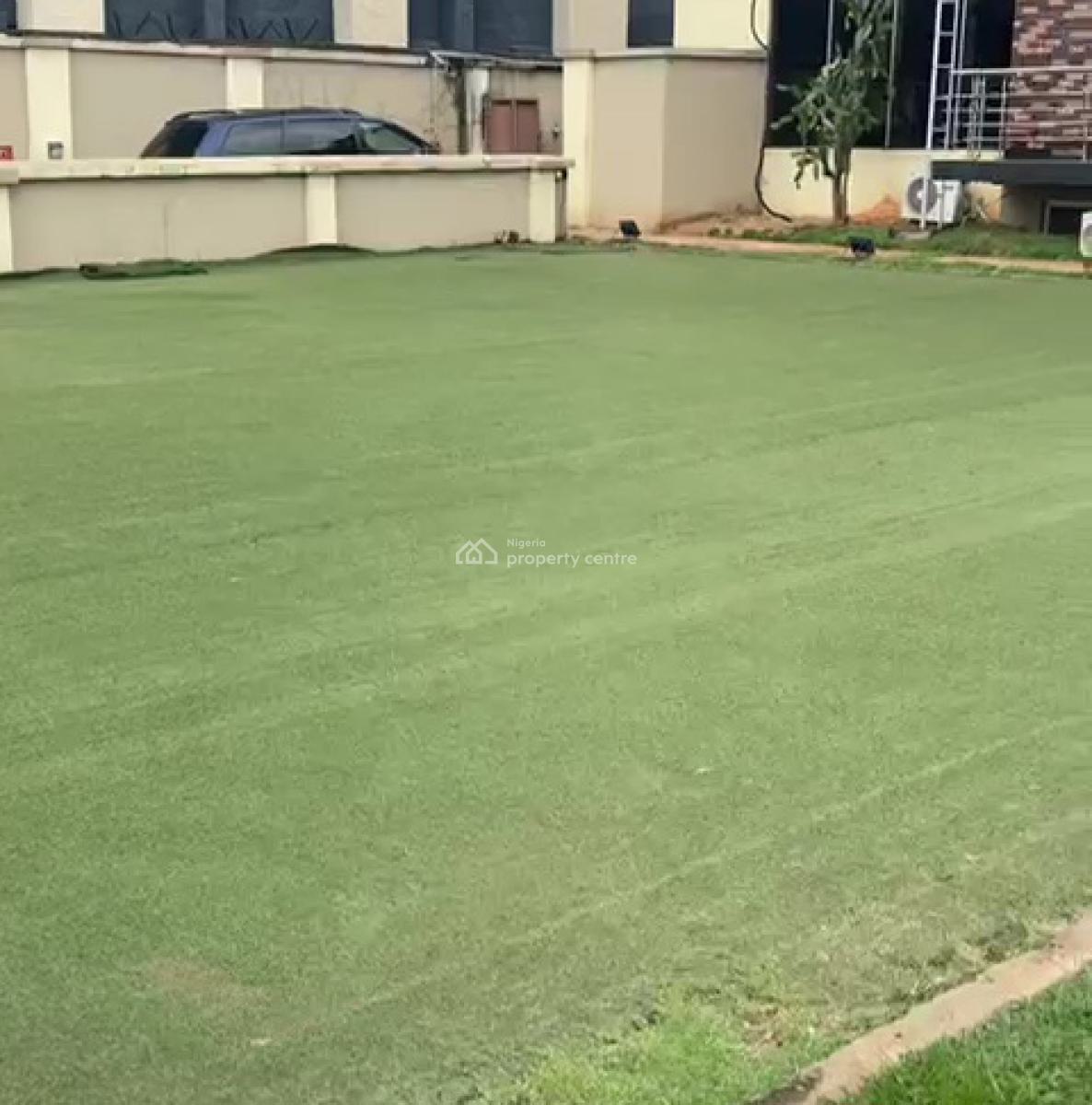 Functioning Equipped Club, Lounge & Restaurant 100ft By 200ft Land, Along Ugbor Village Road, Gra, Benin, Oredo, Edo, Commercial Property for Sale