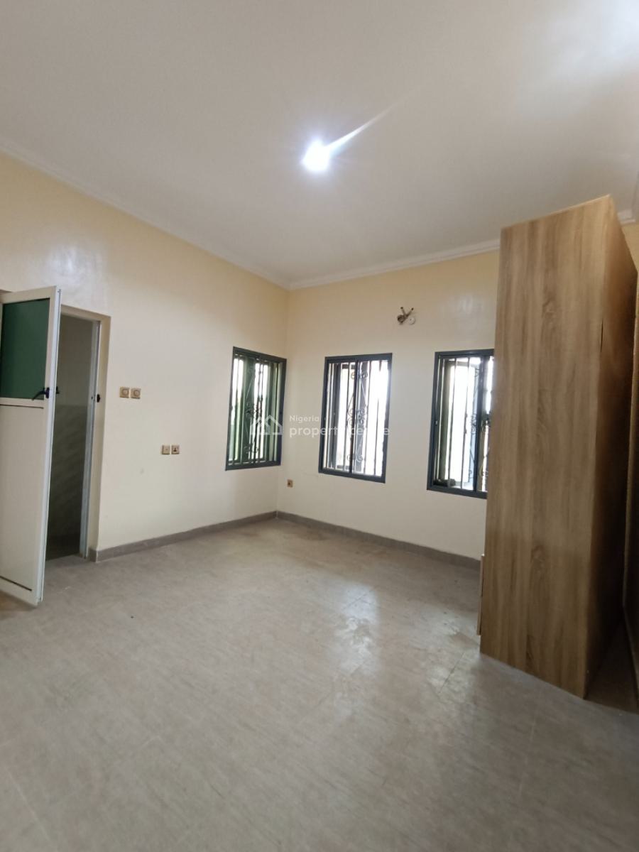 Luxury Units of 2 Bedrooms Flat with Sweet Modern Facilities, Lapade, Ologuneru, Ibadan, Oyo, Flat / Apartment for Rent