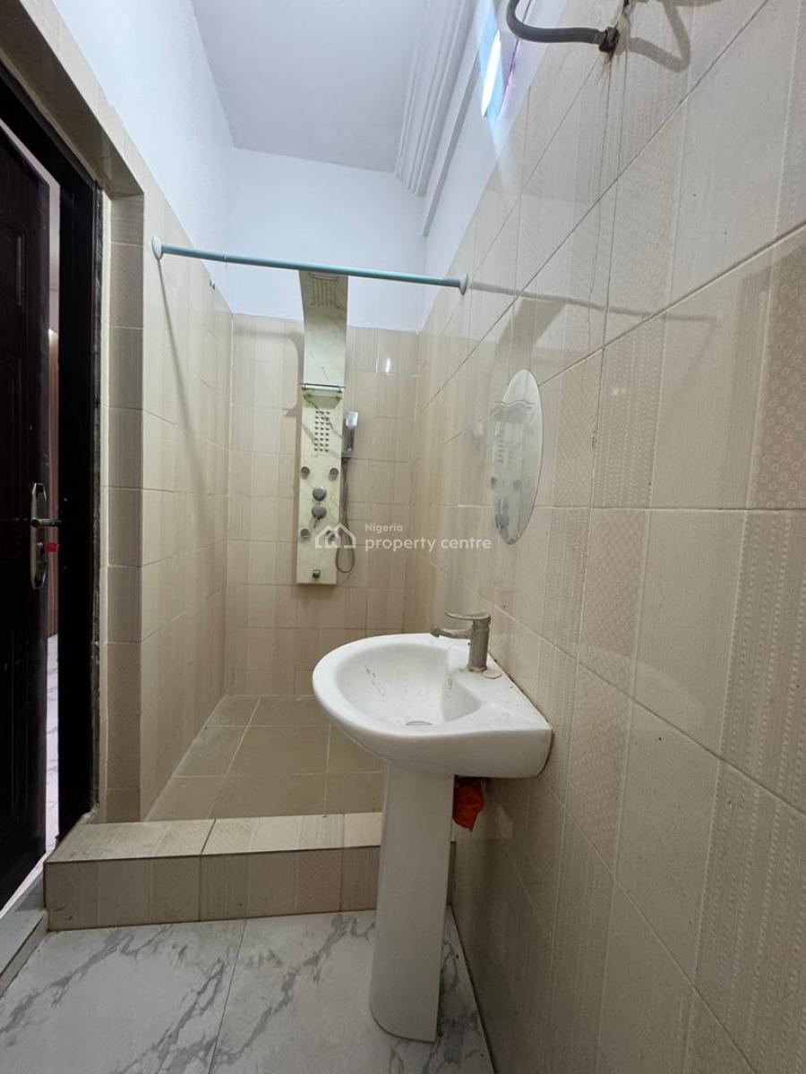 3 Bedroom Apartment + Bq in Lekki Phase 1, Lekki Phase 1, Lekki, Lagos, Flat / Apartment for Rent