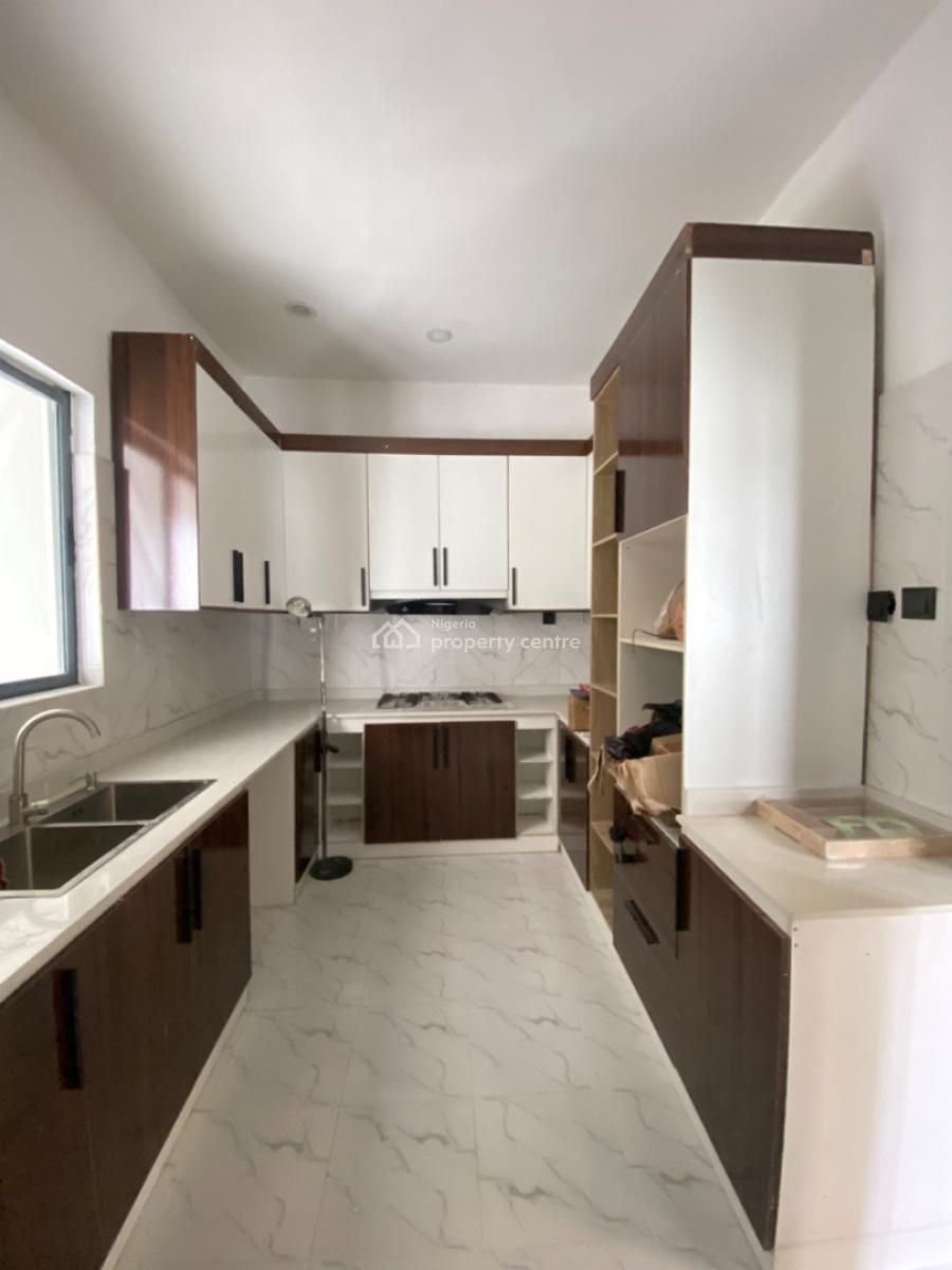 2 Bedroom Apartment, Ikate, Ikate Elegushi, Lekki, Lagos, Flat / Apartment for Sale