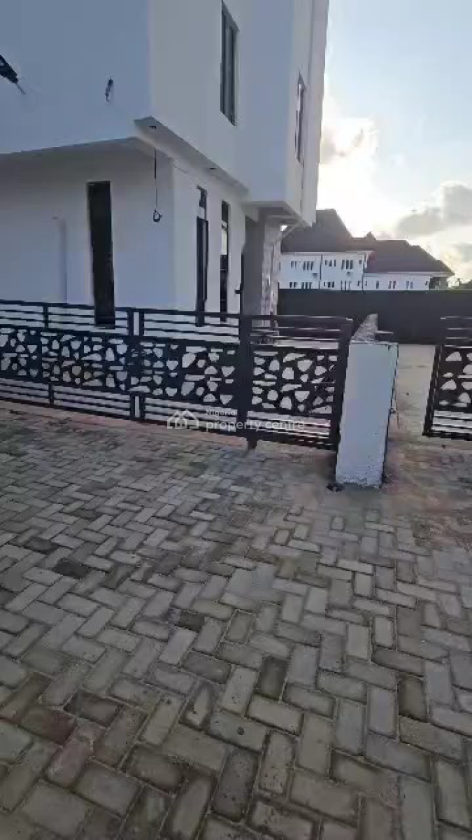 New Japa Syndrome 5bedr Duplex &bq, Ago Palace Lagos, Ago Palace, Isolo, Lagos, Detached Duplex for Sale