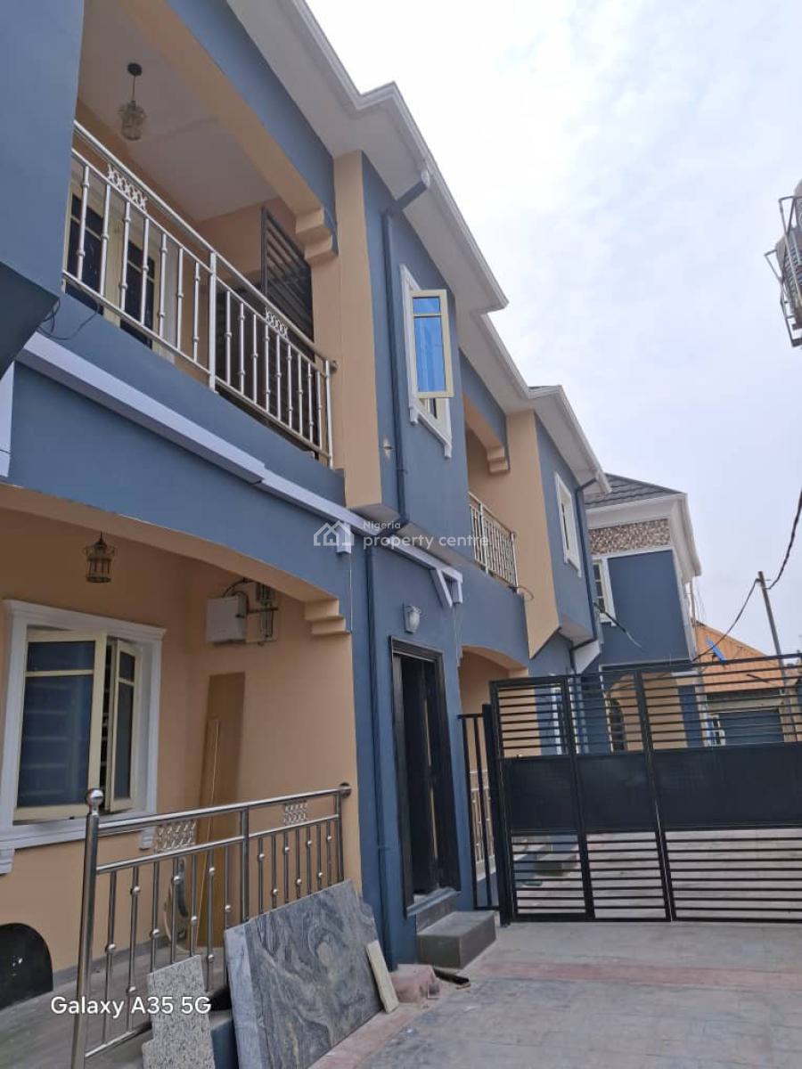 Luxury and Neat 3 Bedroom in a Secured Loaction, Therra Annex Sangotedo, Sangotedo, Ajah, Lagos, Flat / Apartment for Rent