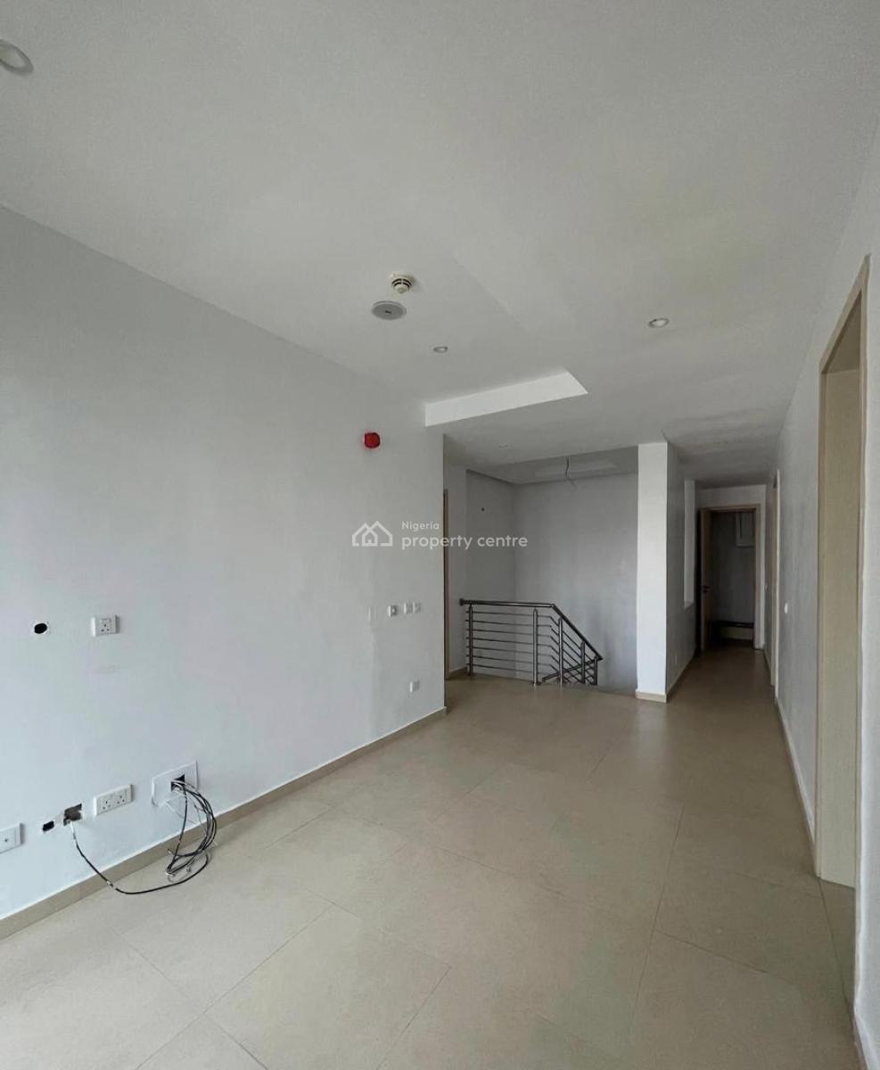 Fully Serviced 4bed Maisonette Appartment with Pool &gym in Ikoyi, Old Ikoyi ,lagos ,nigeria, Ikoyi, Lagos, Flat / Apartment for Sale