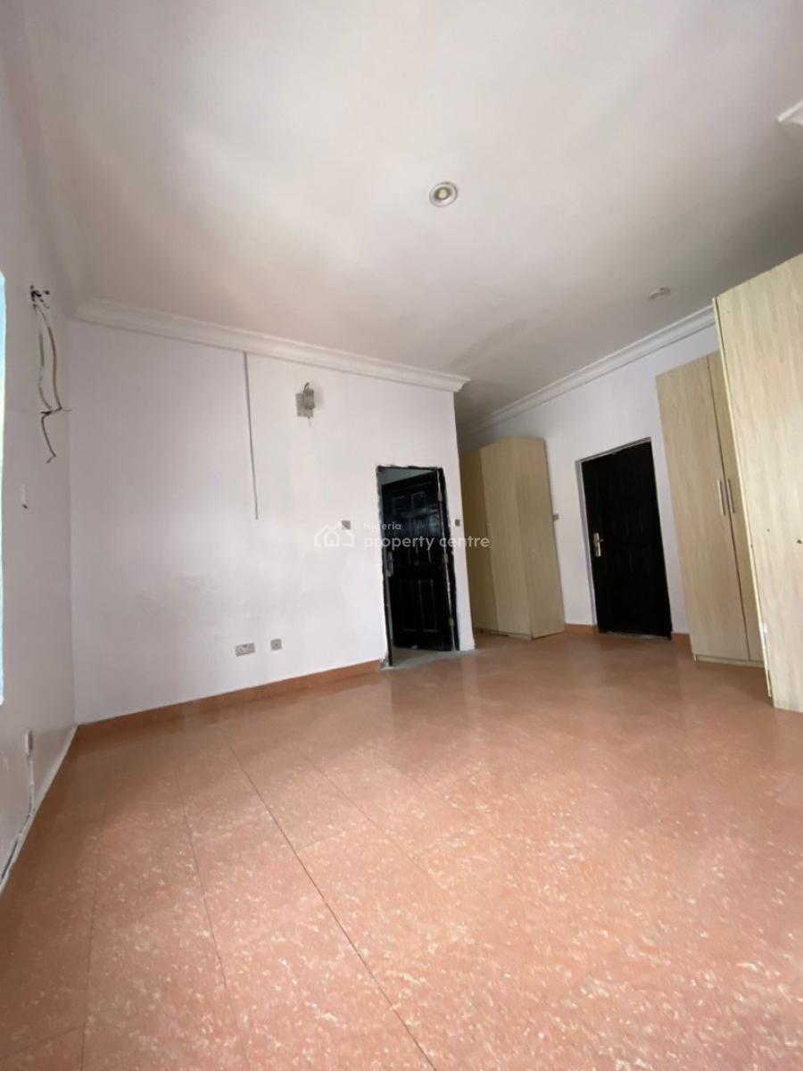Semi Master Room Shared Apartment in Idado Estate, Idado Estate, Idado, Lekki, Lagos, Self Contain (single Rooms) for Rent