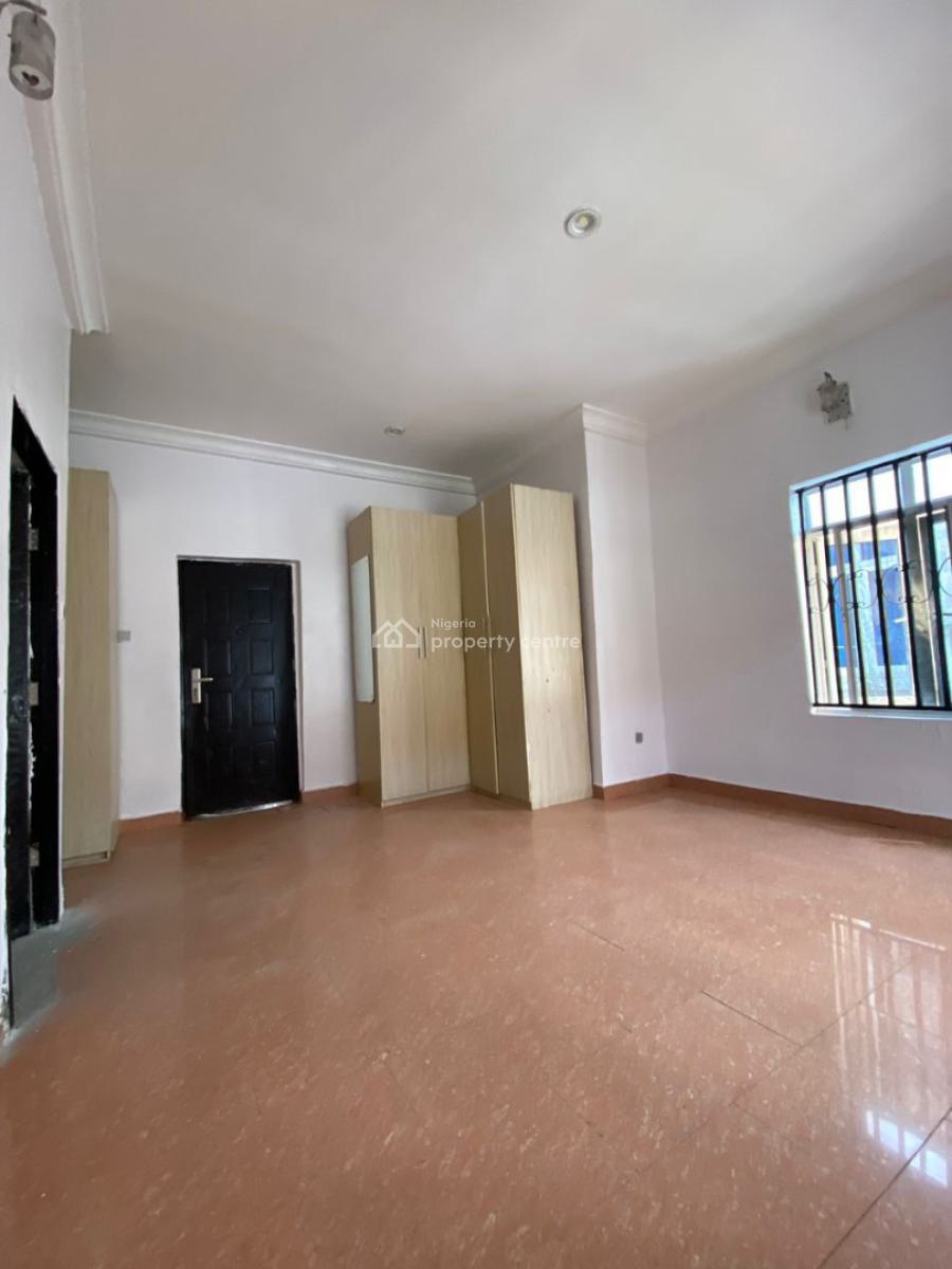 Semi Master Room Shared Apartment in Idado Estate, Idado Estate, Idado, Lekki, Lagos, Self Contain (single Rooms) for Rent