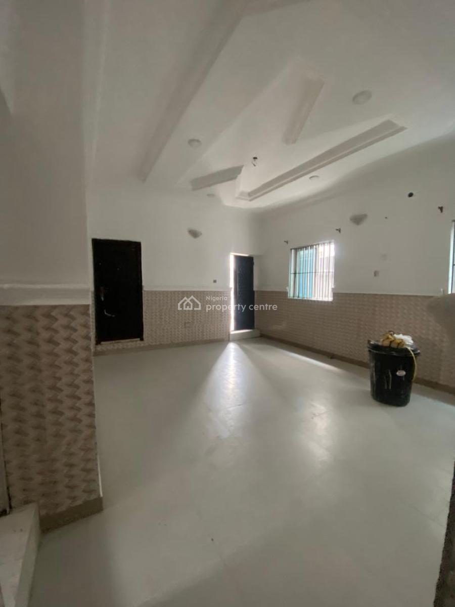 a Very Sharp 2 Bedroom Apartment, Gig Estate, Ado Road, Ajah, Lagos, Flat / Apartment for Rent