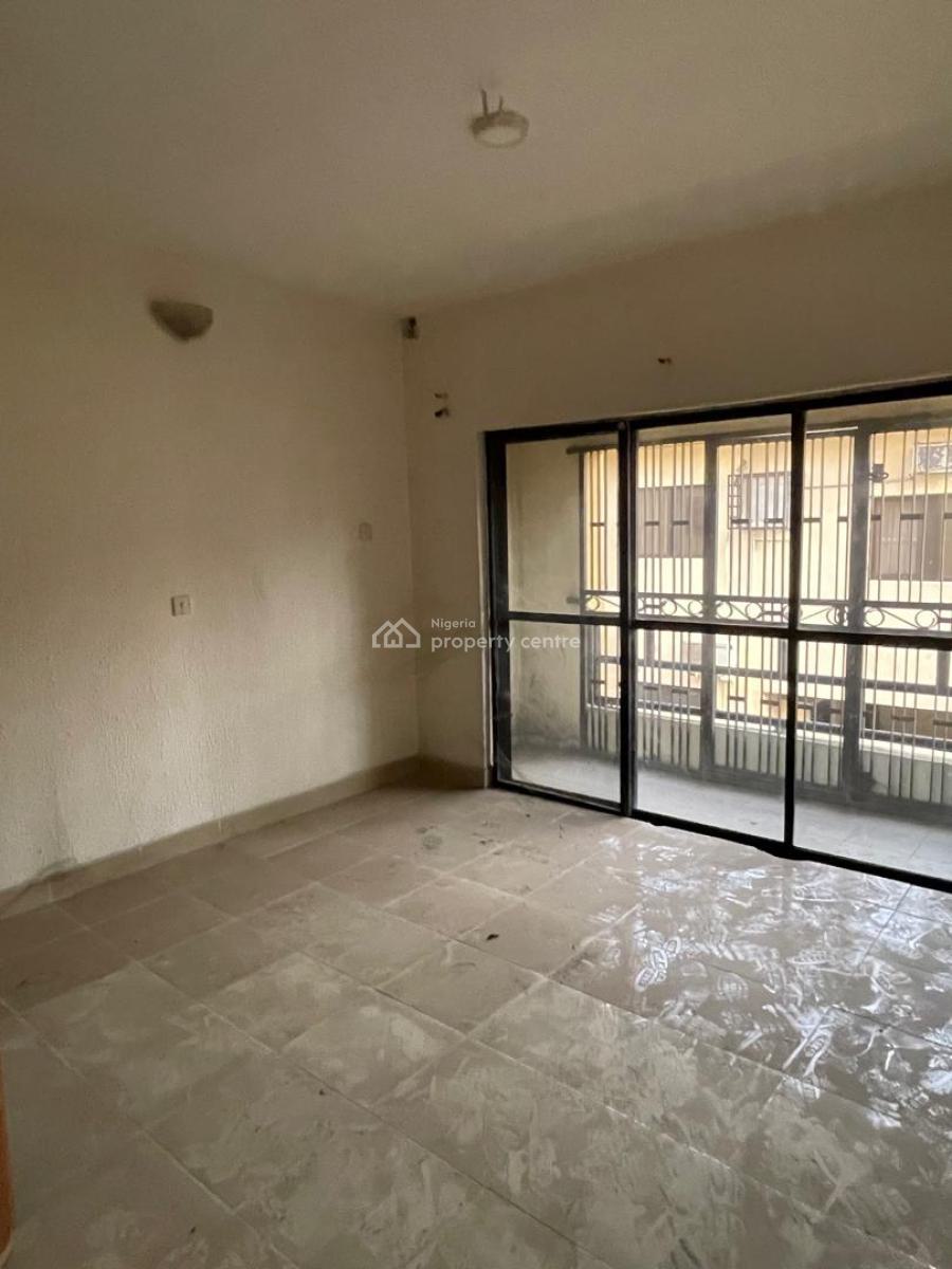 4-bedroom Semi-detached Duplex in a Separate Compound, Off Admiralty Way, Lekki Phase 1, Lekki, Lagos, Flat / Apartment for Rent