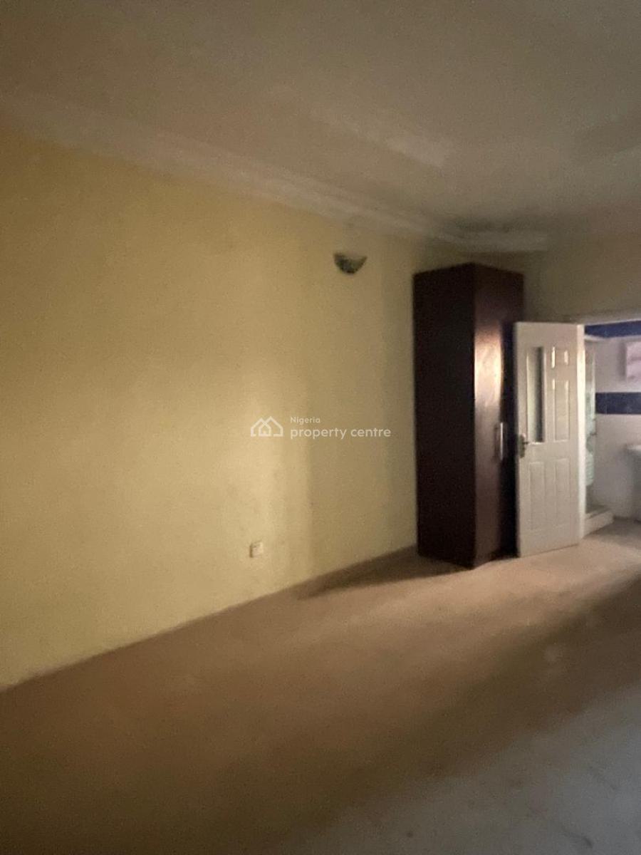 4-bedroom Semi-detached Duplex in a Separate Compound, Off Admiralty Way, Lekki Phase 1, Lekki, Lagos, Flat / Apartment for Rent