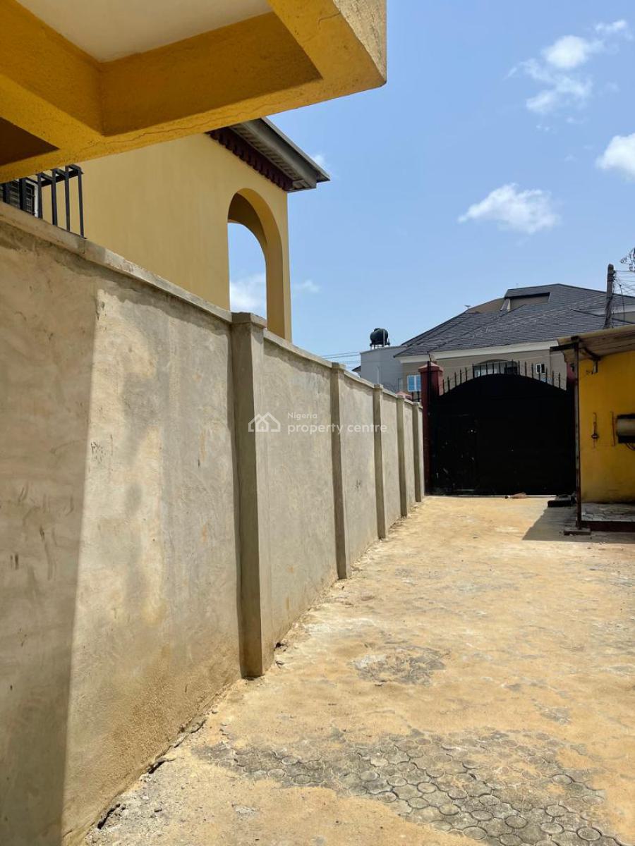 4-bedroom Semi-detached Duplex in a Separate Compound, Off Admiralty Way, Lekki Phase 1, Lekki, Lagos, Flat / Apartment for Rent