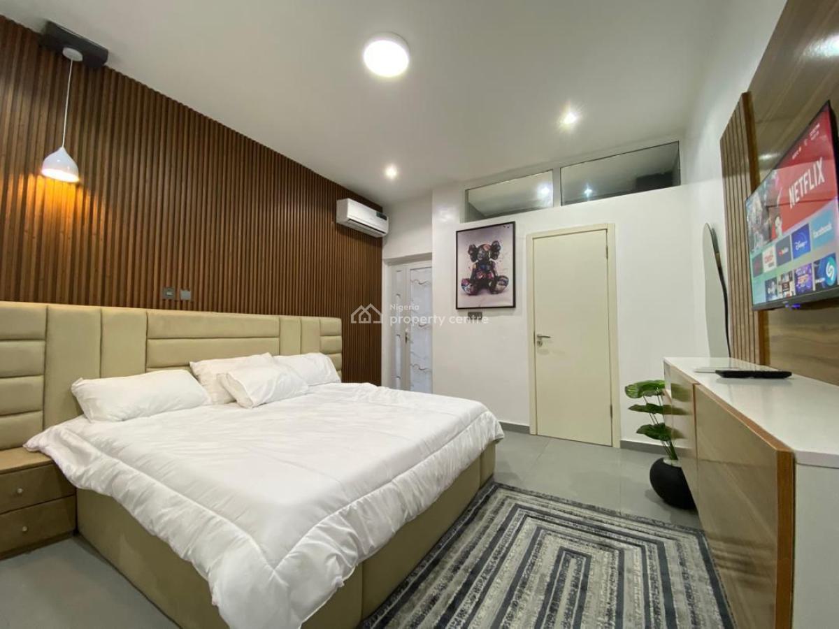 Luxurious 2 Bedroom Apartment with Ps5 & Snooker Board, Ikate, Lekki, Lagos, Flat / Apartment Short Let