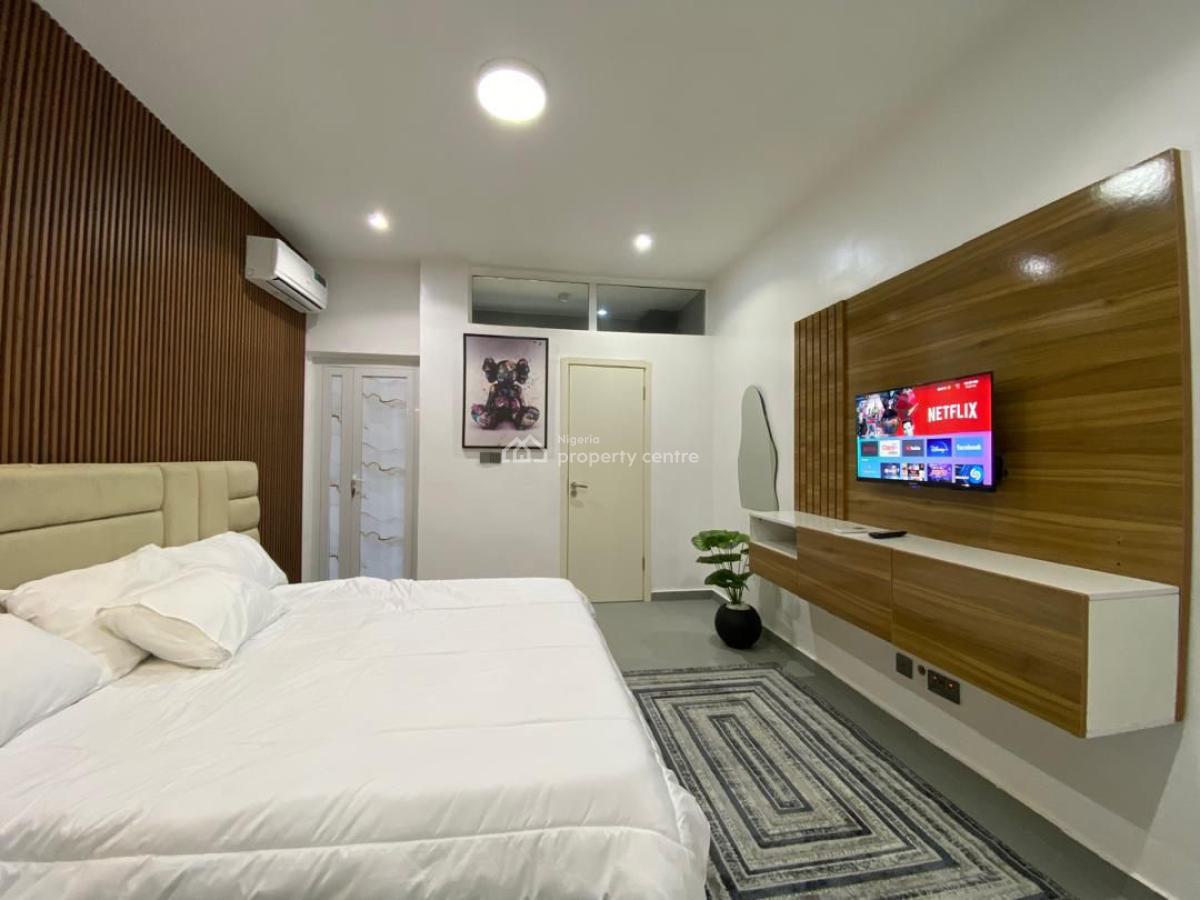 Luxurious 2 Bedroom Apartment with Ps5 & Snooker Board, Ikate, Lekki, Lagos, Flat / Apartment Short Let