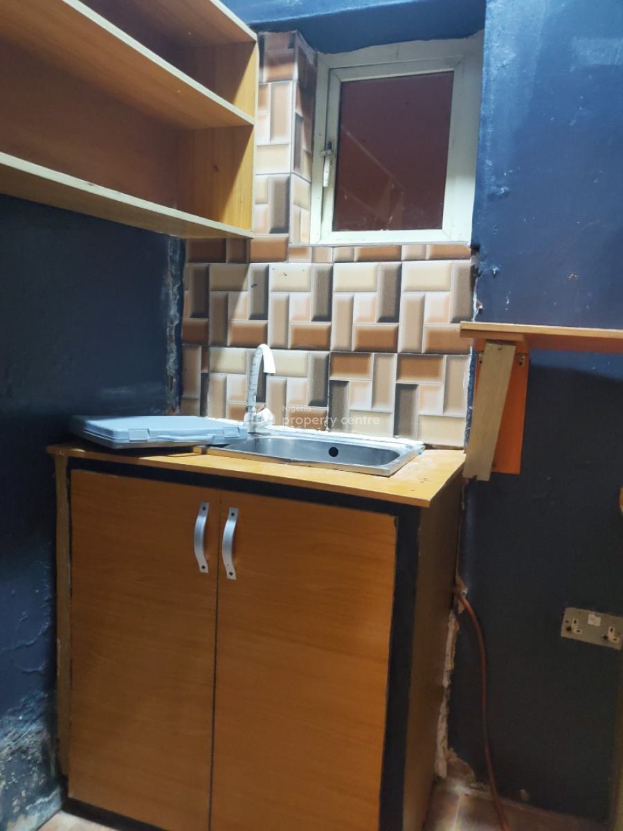 Luxury Mini Flat, Gra, Ogudu, Lagos, Mini Flat (room and Parlour) for Rent