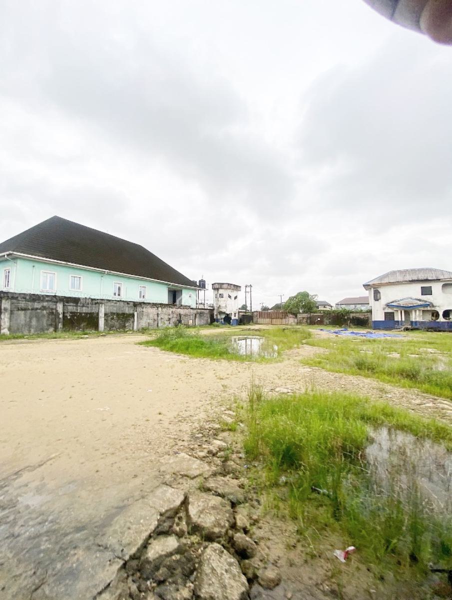 Warehouse Measuring About 1475 Sqm with Over 10 Rooms Office Space, Elimgbu Eneka Major Expressway, Port Harcourt, Rivers, Warehouse for Rent