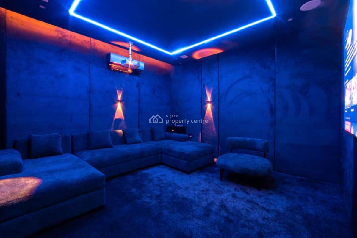 Luxury 2 Bedrooms Apartment with Private Cinema, Snooker, Gym & Pool, Victoria Island (vi), Lagos, Flat / Apartment Short Let