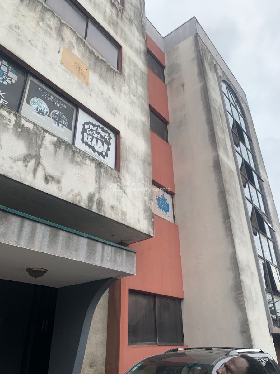 215sqm Well Maintained and Spacious Office Space, Adeniyi Jones, Ikeja, Lagos, Office Space for Rent