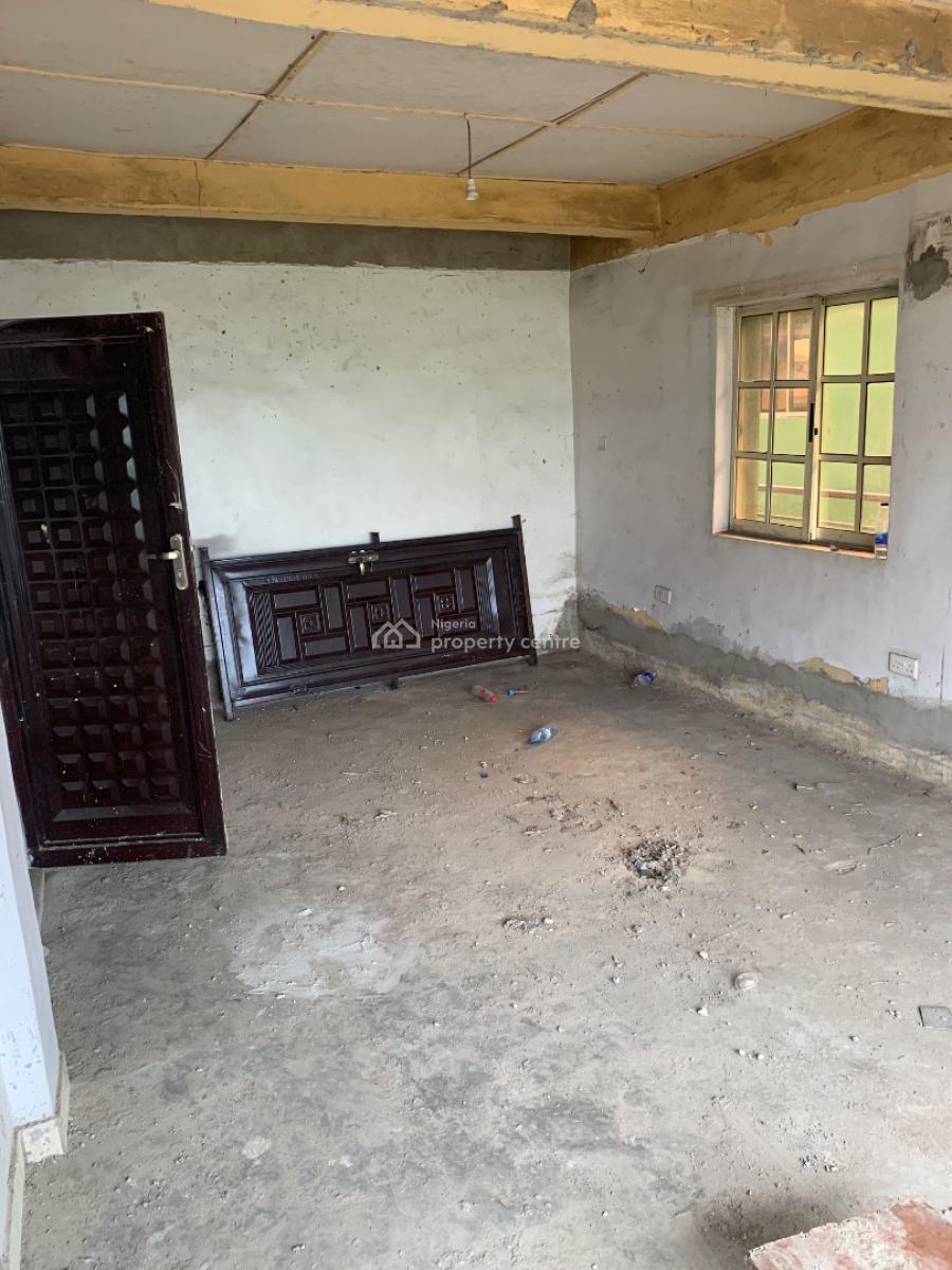 Spacious Office Space, Akowonjo, Alimosho, Lagos, Office Space for Rent