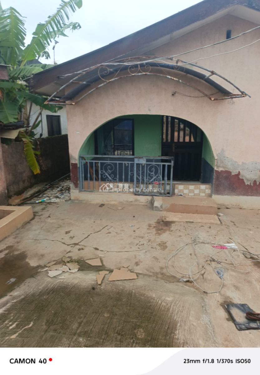 3 Bedrooms Bungalow on a Half Plot of Land, Off Ijedodo Road, Close to Fire Junction, Ijegun, Ikotun, Lagos, Detached Bungalow for Sale