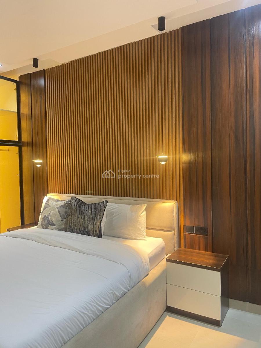 Minimalist Two 2 Bedroom Waterfront/cityview Apartment with Balcony, Lekki Phase 1, Lekki, Lagos, Flat / Apartment Short Let