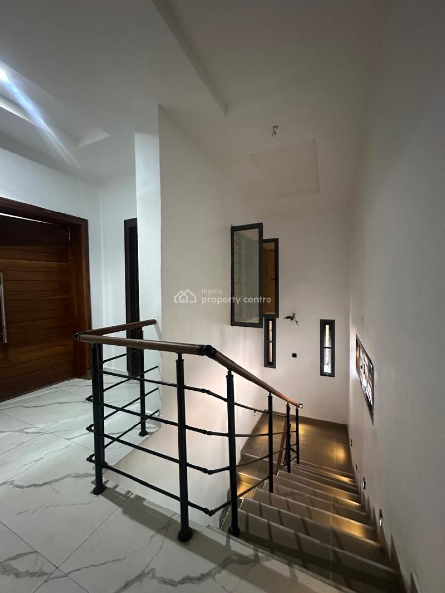 Luxury 3bedroom, Ikota, Lekki, Lagos, Terraced Duplex for Sale