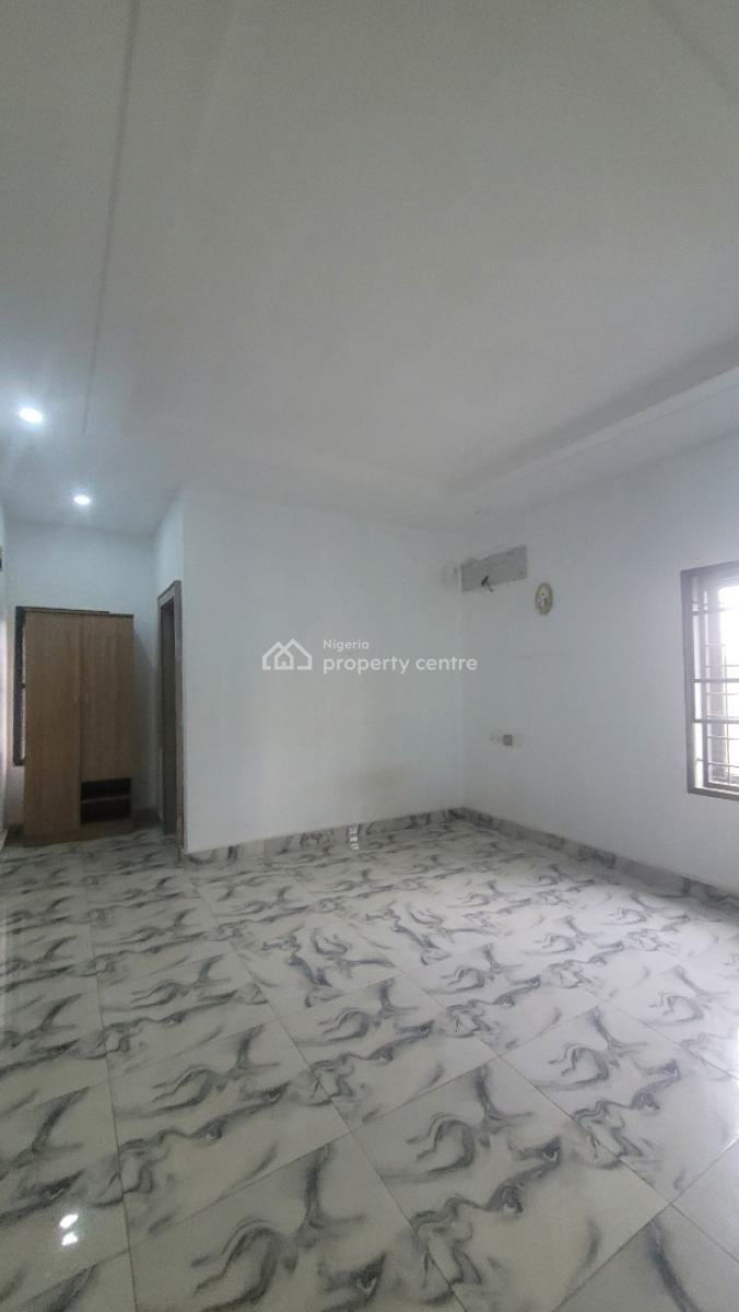 Massive Luxurious 3 Bedroom Flat 1st Floor, By Old Secretariat, Durumi, Abuja, Flat / Apartment for Rent