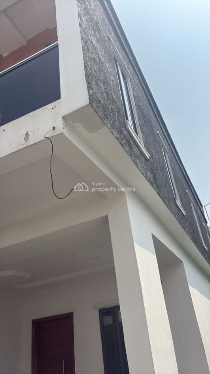 Luxury 4 Bedrooms, Ikota Gra, Lekki, Lagos, Terraced Duplex for Sale