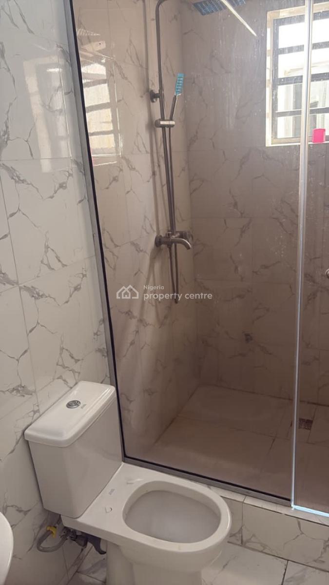 Luxury 4 Bedrooms, Ikota Gra, Lekki, Lagos, Terraced Duplex for Sale