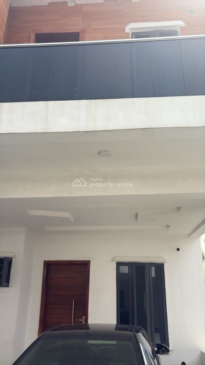 Luxury 4 Bedrooms, Ikota Gra, Lekki, Lagos, Terraced Duplex for Sale