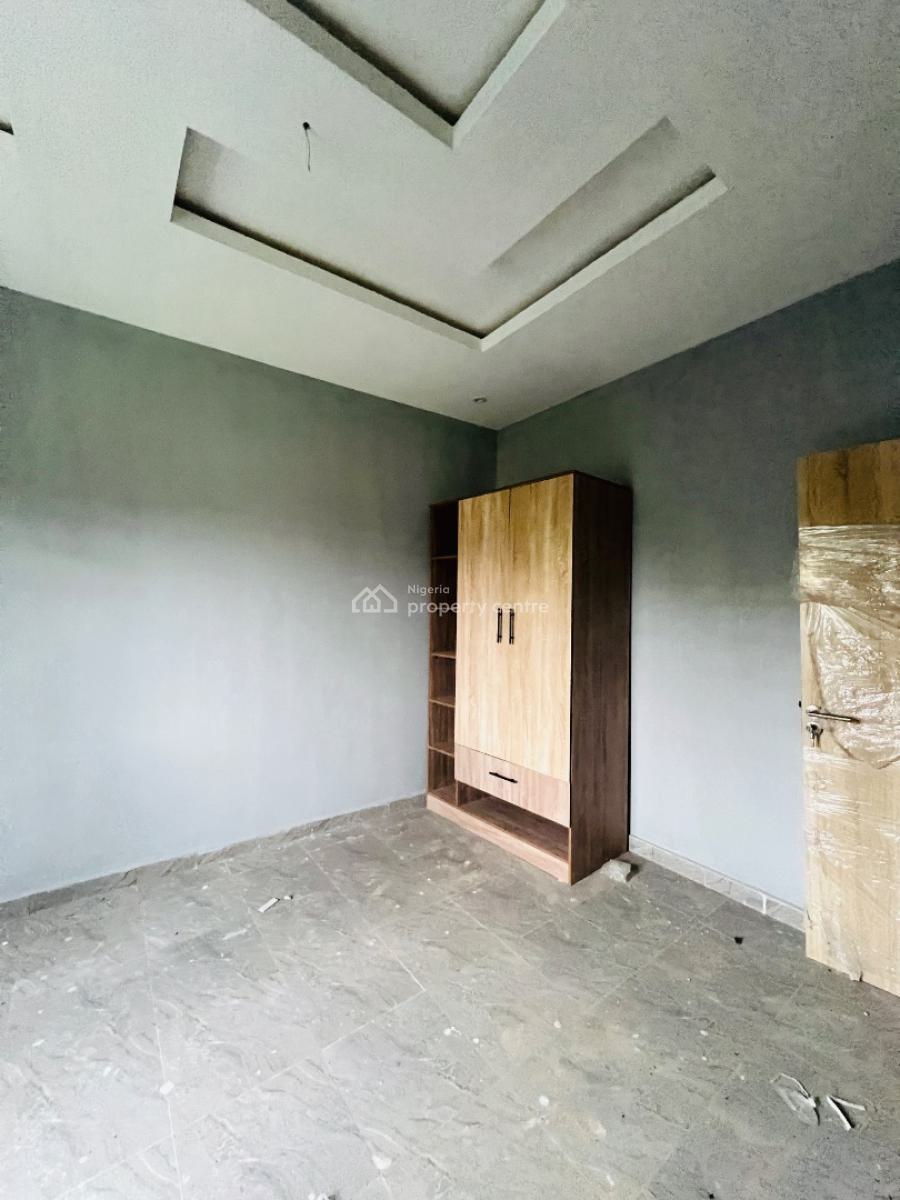 Very Sharp 3 Bedroom Apartment in a Good Neighborhood. Close to Expres, Abijo Gra, Opposite Corona School, Abijo, Lekki, Lagos, Flat / Apartment for Rent
