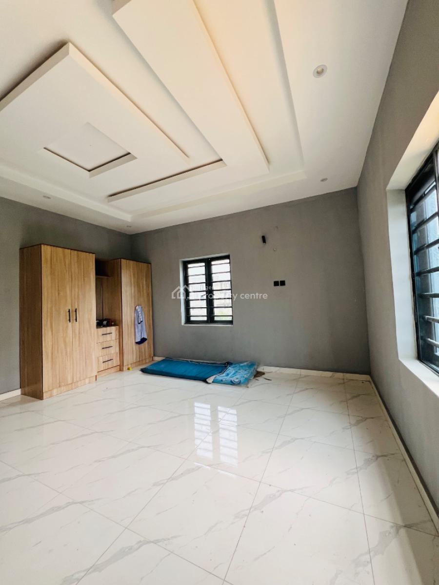 Very Sharp 3 Bedroom Apartment in a Good Neighborhood. Close to Expres, Abijo Gra, Opposite Corona School, Abijo, Lekki, Lagos, Flat / Apartment for Rent