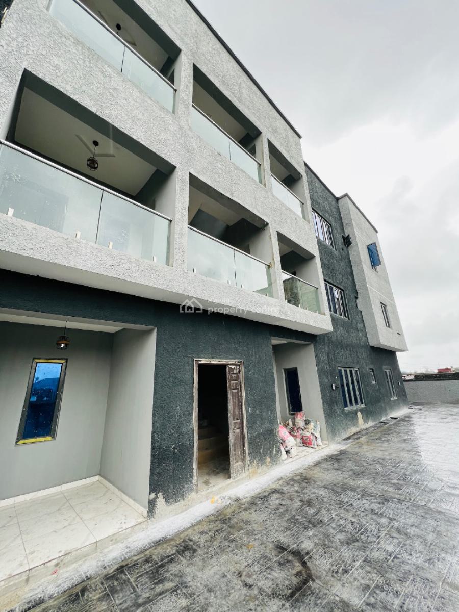 Very Sharp 3 Bedrooms Apartment in a Good Neighborhood. Close to Express, Gra, Opposite Corona School, Abijo, Lekki, Lagos, Flat / Apartment for Rent
