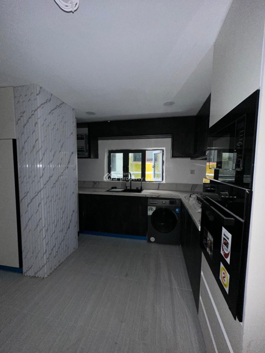 Nicely Built 2 Bedrooms Apartment with Elevator, Ikate, Ikate Elegushi, Lekki, Lagos, Flat / Apartment for Sale