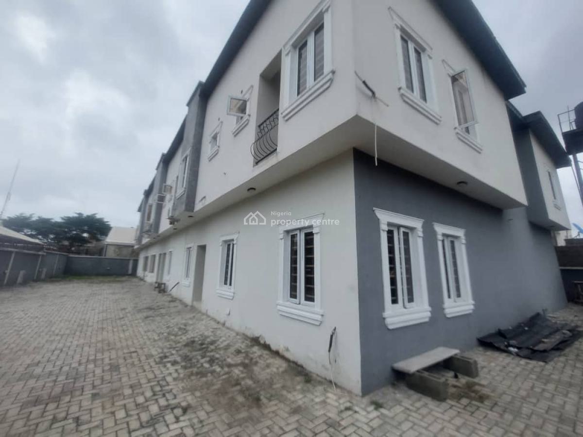 4 Bedrooms Self Serviced Terraced Duplex Plus a Room Bq, Freedom Way, Ikate, Lekki, Lagos, Terraced Duplex for Sale