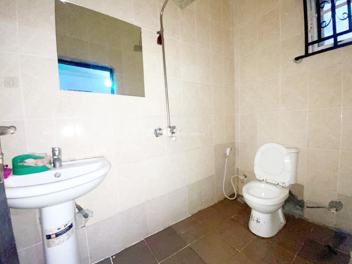 Luxury 2 Bedroom Flat, Gra Phase 1, Magodo, Lagos, Flat / Apartment for Rent
