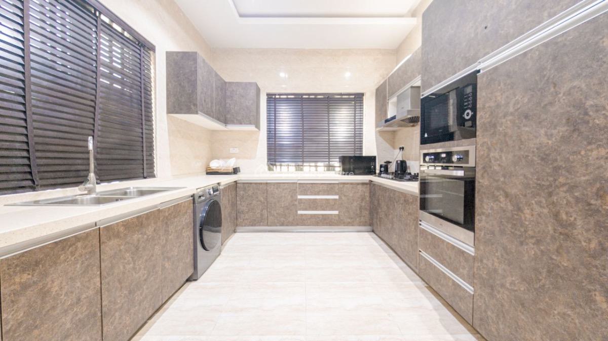 3 Bedroom Apartment with Furnished Kitchen & Washing Machine, Lekki Right, Lekki, Lagos, Flat / Apartment Short Let