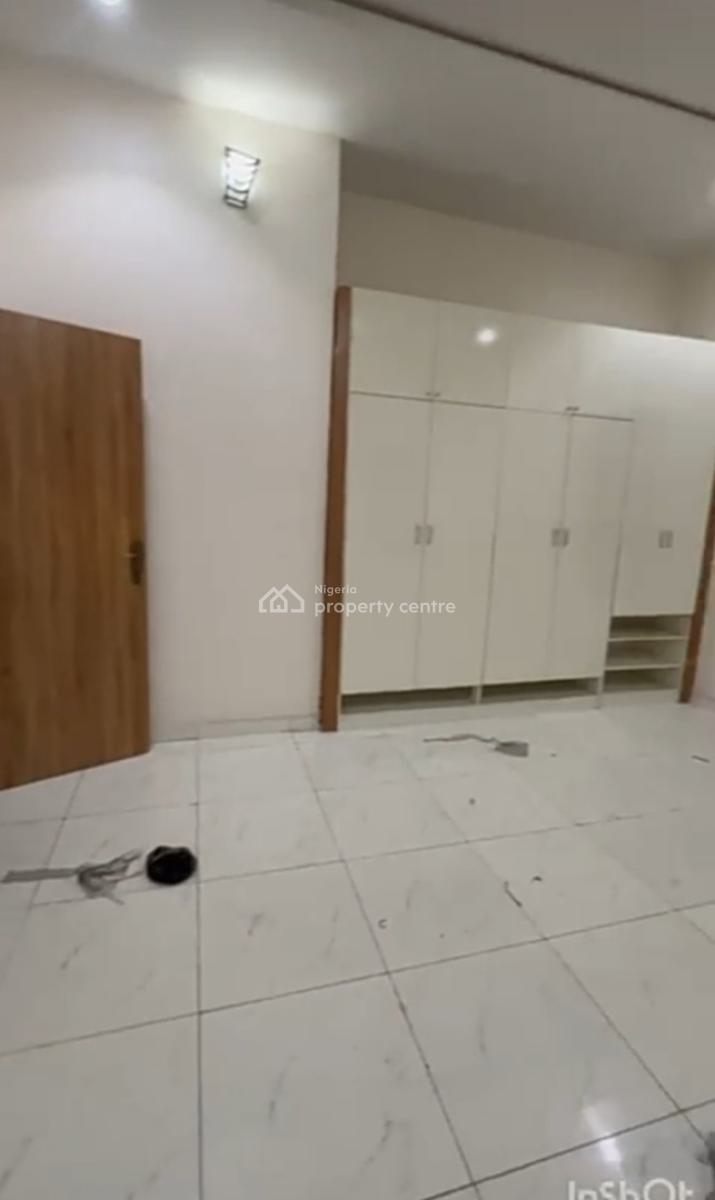 Standard Upstairs Bedroom (sharing Fully Fitted Kitchen), Maple Electric Homes Orchid Road, Lekki, Lagos, Self Contain (single Rooms) for Rent