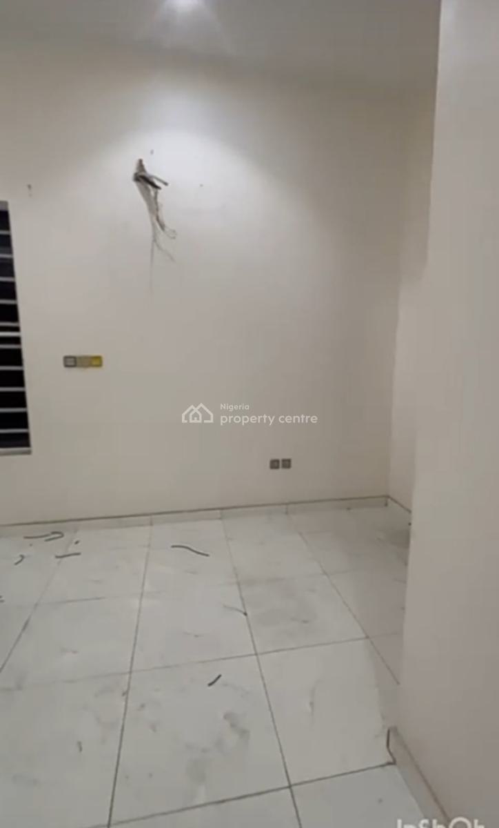 Standard Upstairs Bedroom (sharing Fully Fitted Kitchen), Maple Electric Homes Orchid Road, Lekki, Lagos, Self Contain (single Rooms) for Rent