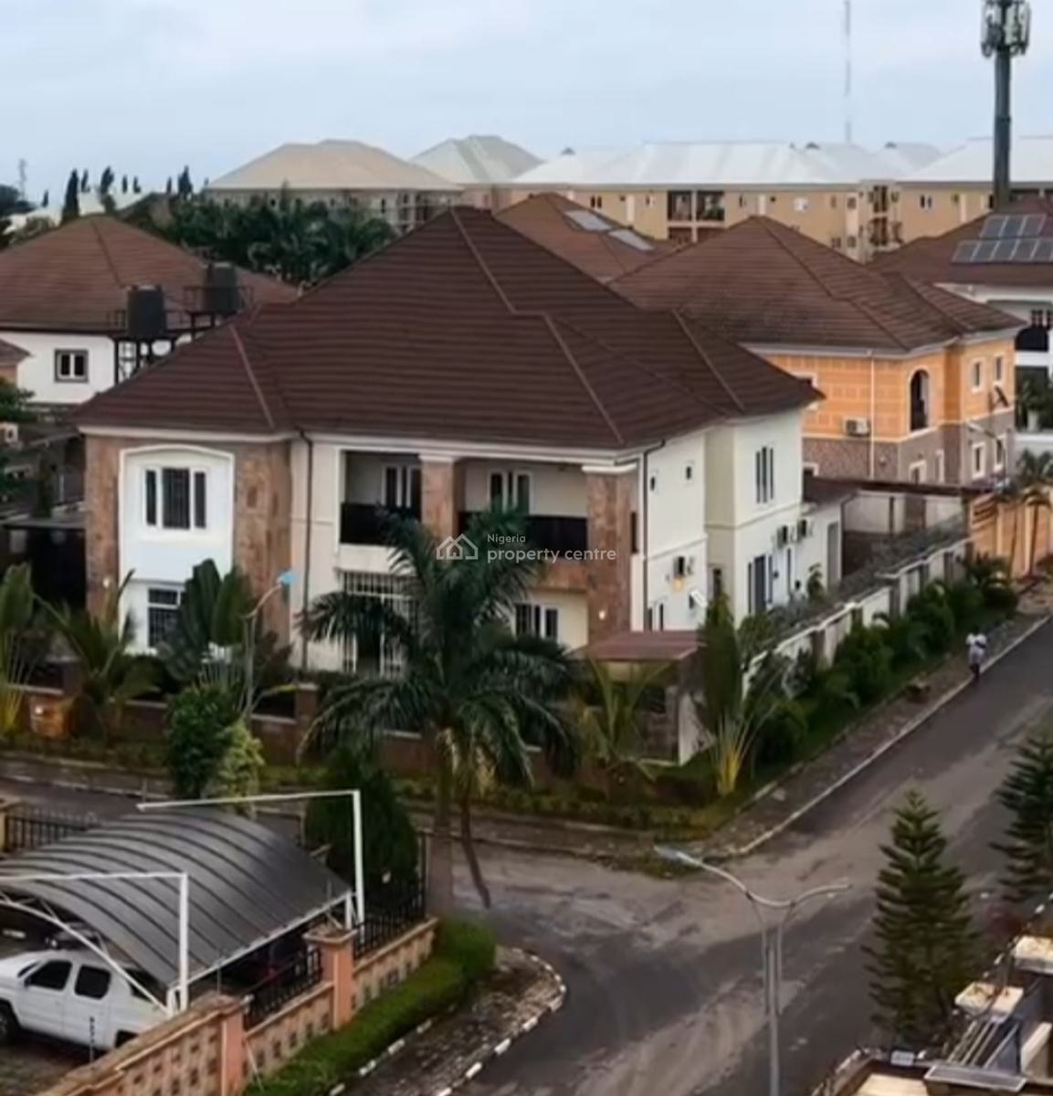 Furnished Bedrooms. Fully Detached with 2 Room Bq, Kukwaba, Abuja, Detached Duplex for Sale